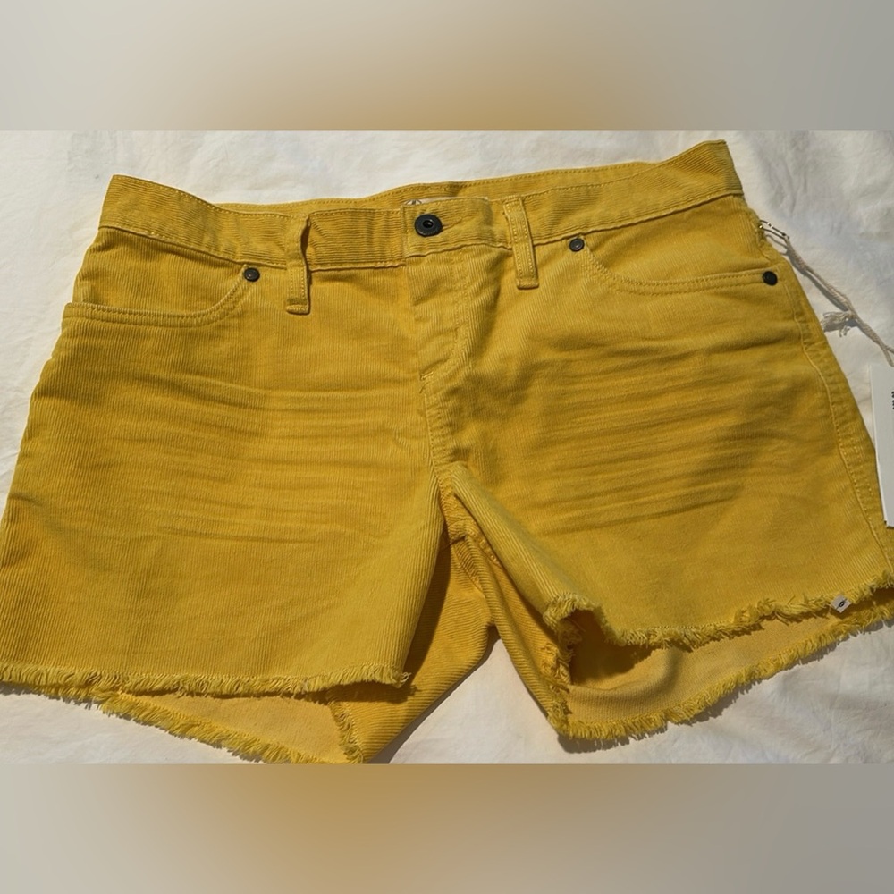 NWT Sz 2 Carve Designs Oahu Shorts 4”